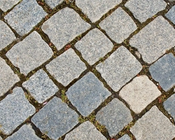 Naturstein